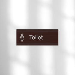 Dame toilet skilt i mørk bambus 60x150 mm, lysegrå folietekst