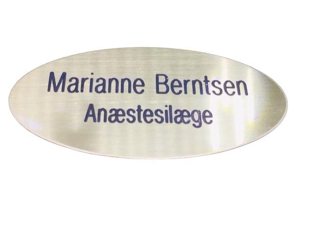 Navneskilt i messing, oval