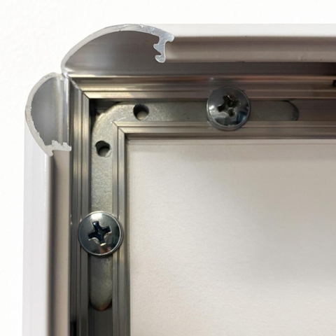 Hvid klapramme med 32 mm kanter Str. A4 - B1