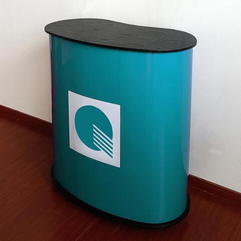 Messedisk buet oval 181x90x93 cm