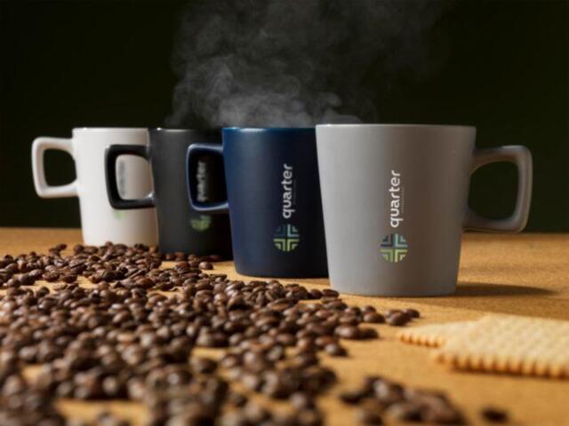 Calvin Mug Black 290 ml, med lasergravering