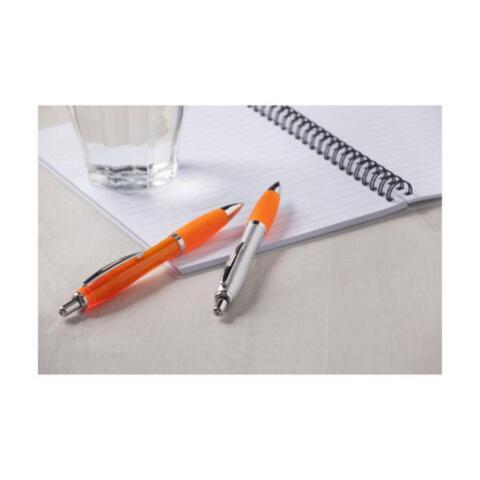 Billig plastpen med logotryk,