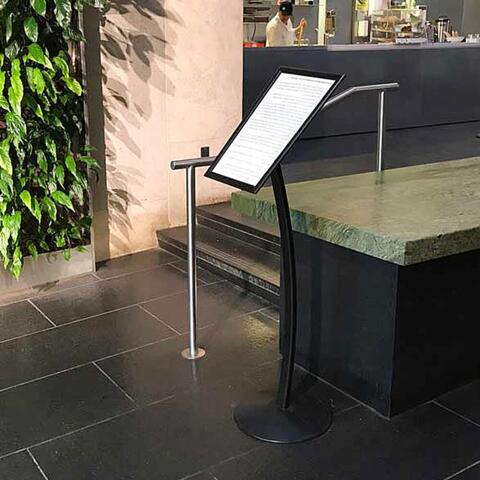 City Sign Plast, sort stander, dobbeltsidet