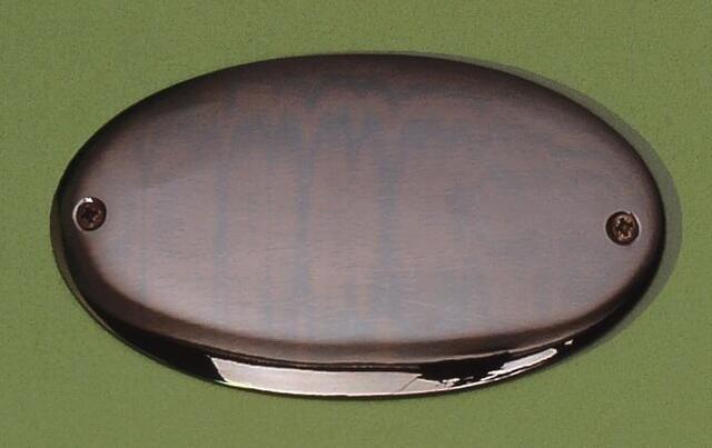 Bruneret messingskilt oval 150x84 mm