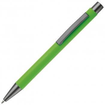 Lysegrøn kuglepen i aluminium med elegant soft touch, solid metal clips og med fuldfarvet logo.