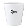 Trendy hvidt krus uden hank som er egnet til alle kaffemaskiner ligesom en espresso kop. Lavet i keramik af høj kvalitet. Tåler opvaskemaskine og er med trykt logo.