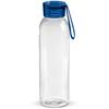 Gennemsigtig drikkeflaske med blå hætte. Denne nyttige vandflaske er udstyret med en silikone rem, så den er nem at bære eller kan fastgøres til en taske. Kan også få trykt sit logo.