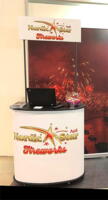 Panel Counter Curved, sort, med logotop og hjul